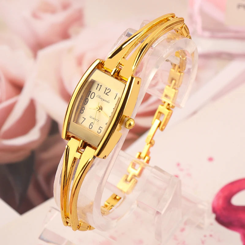 Montre moderne femme