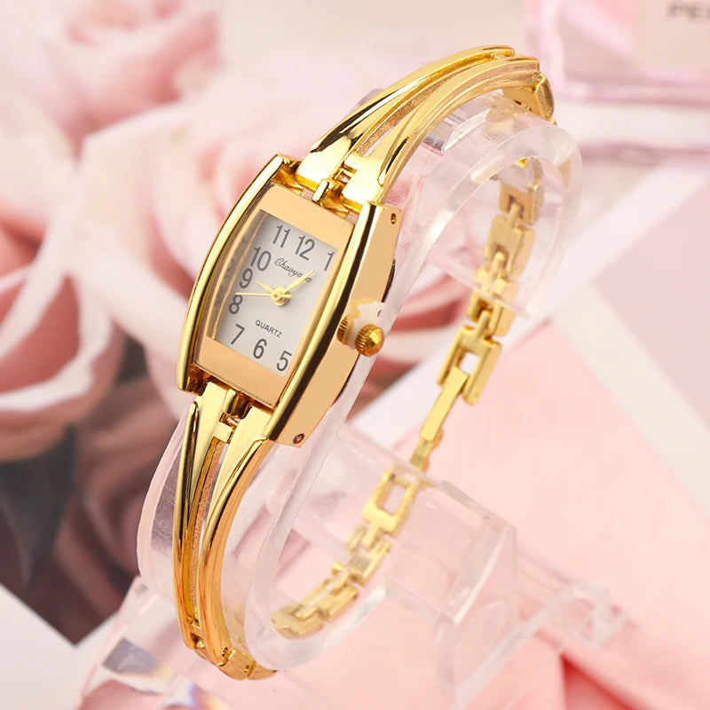 Montre moderne femme