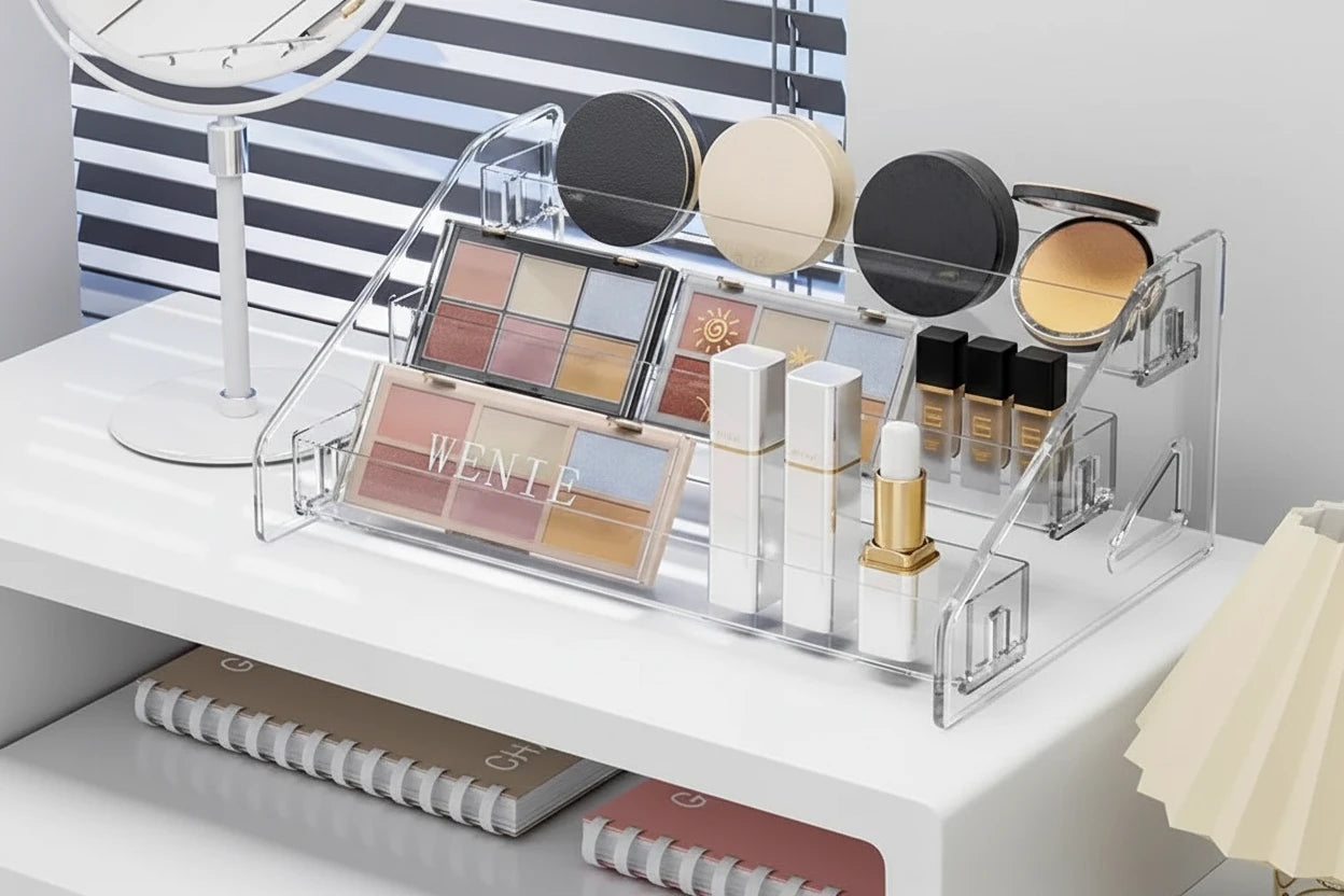Organisateur de maquillage transparent