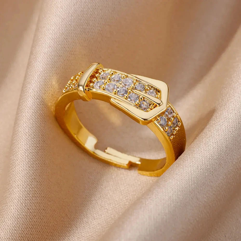 Bague élégante femme
